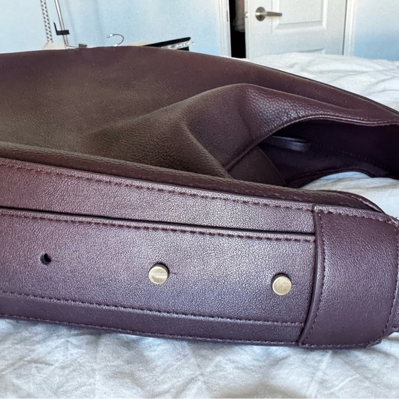 Love & Lore Large Hobo Shoulder Bag – Plum Burgundy Vegan Leathe - Picture 5 of 9